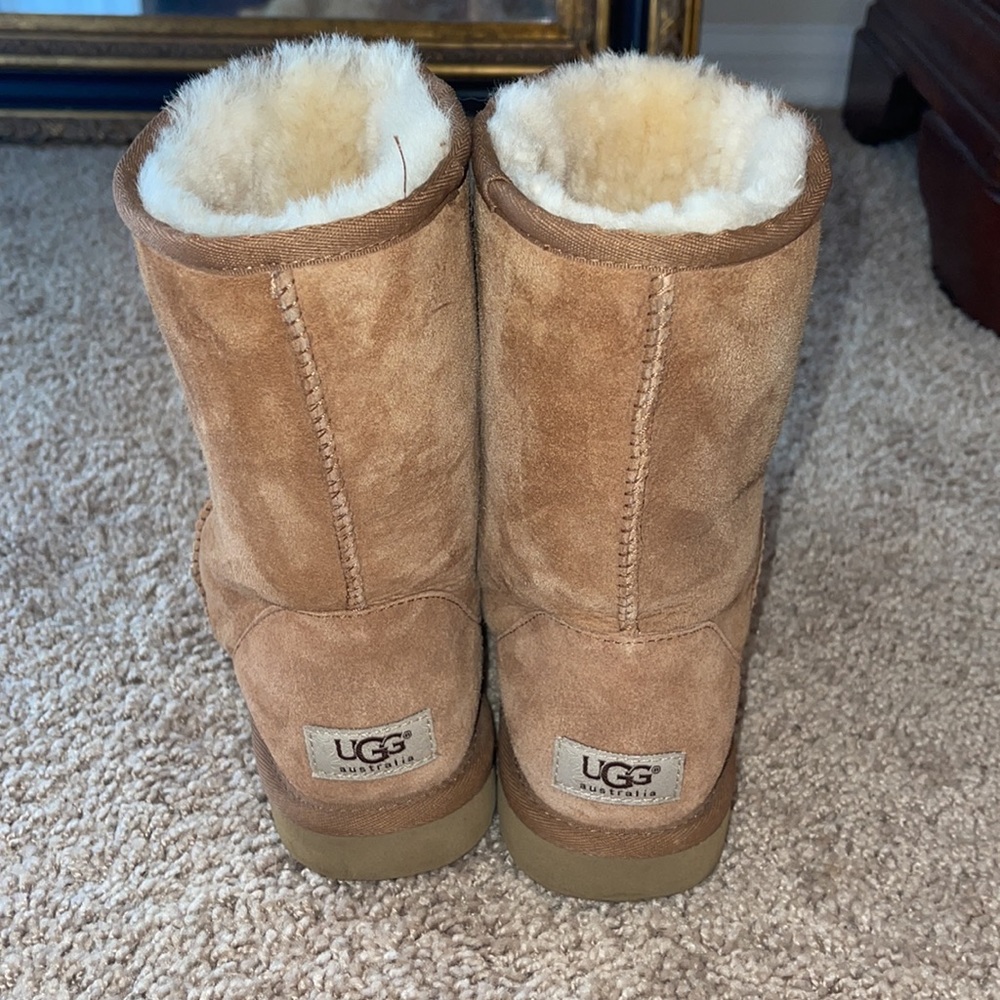 Tan half calf uggs - Picture 2 of 4